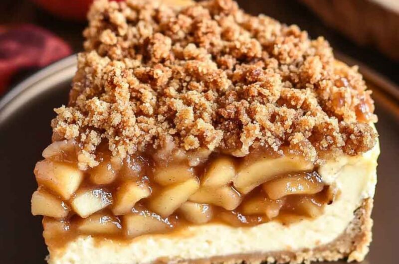 Apple Pie Cheesecake