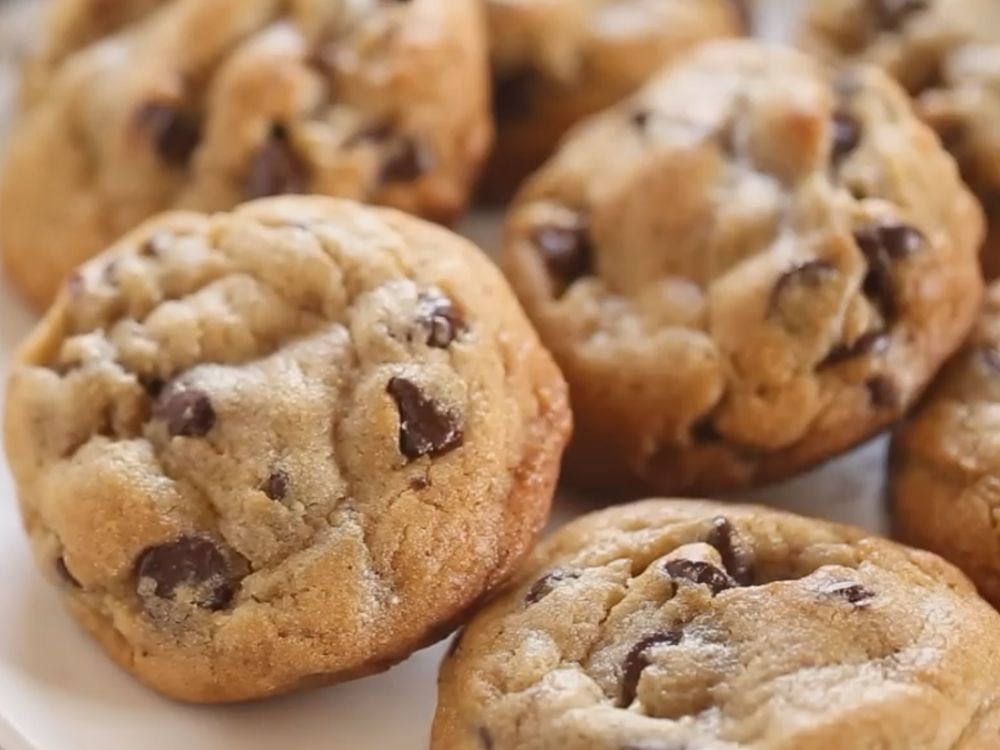 Bakery Style Chocolate Chip Cookies