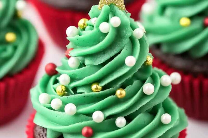 Christmas Tree Cupcakes
