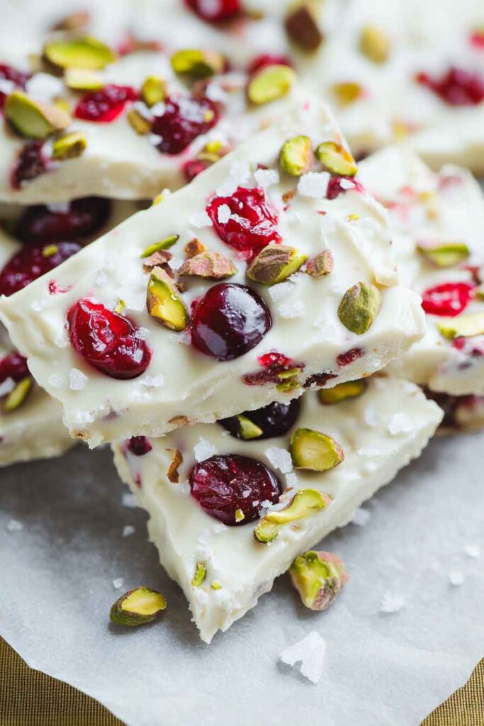 Step-by-Step Instructions for Making Cranberry Pistachio Bark