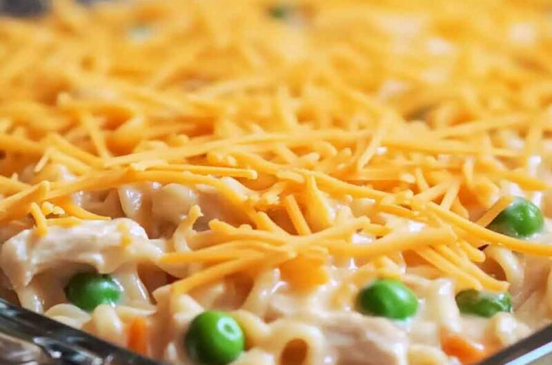 Creamy Chicken Noodle Bake