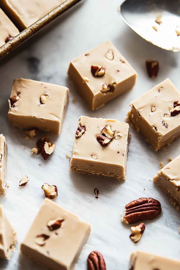 Step-by-Step Instructions for Maple Pecan Fudge