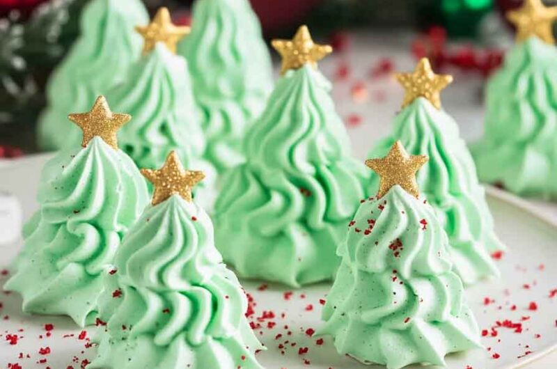 Meringue Christmas Trees