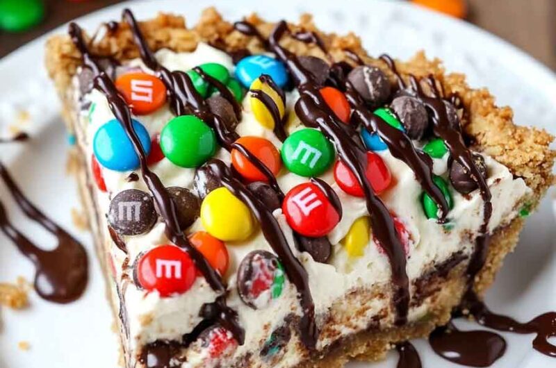 Monster Cookie Cheesecake Pie