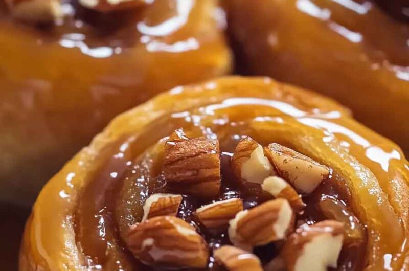 Old-Fashioned Caramel Rolls