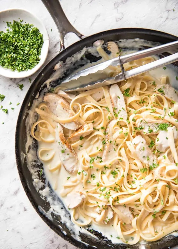 Chicken Alfredo Pasta