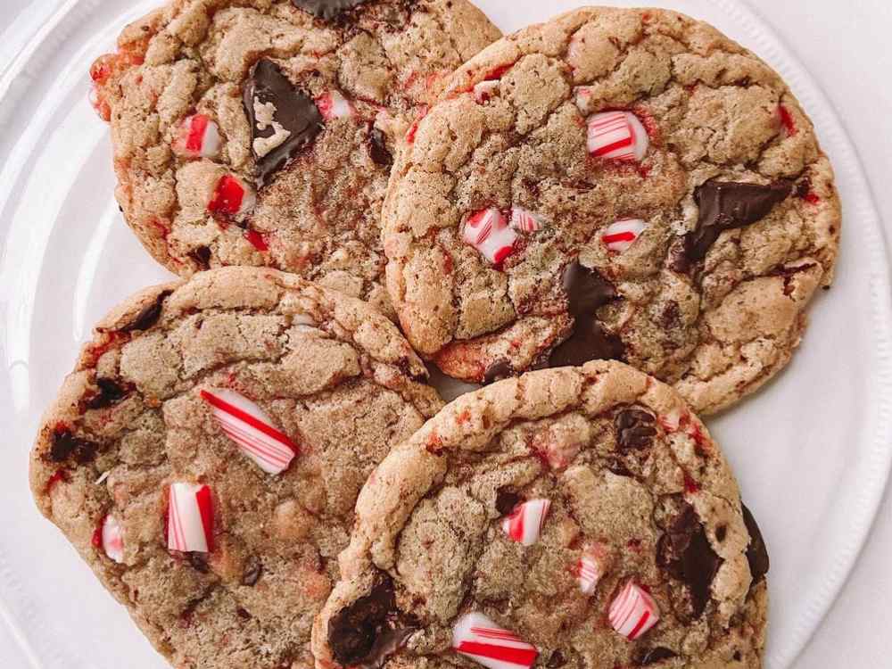 Peppermint Chocolate Chip Cookies