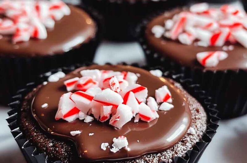 Peppermint Chocolate Cookie Cups