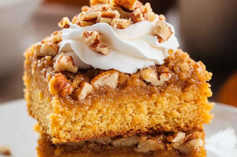 Pumpkin Crunch Cake