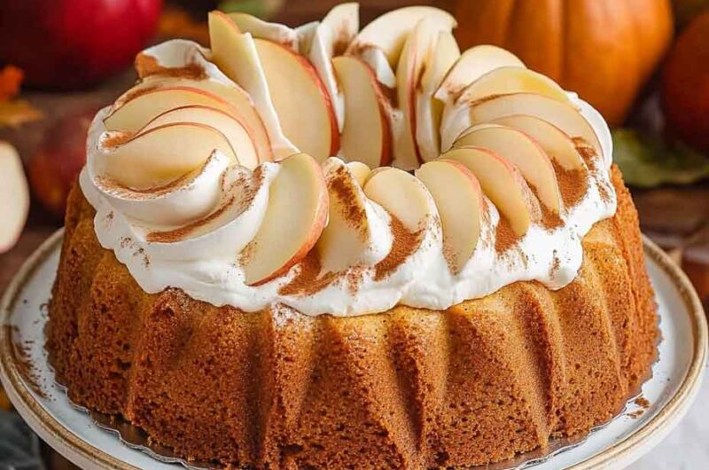 Pumpkin Spice Angel Cake