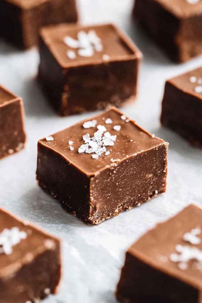 How to Serve Pumpkin Spice Chocolate Fudge