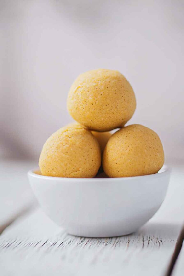 Pumpkin Spice Cookie Dough Balls Recipe