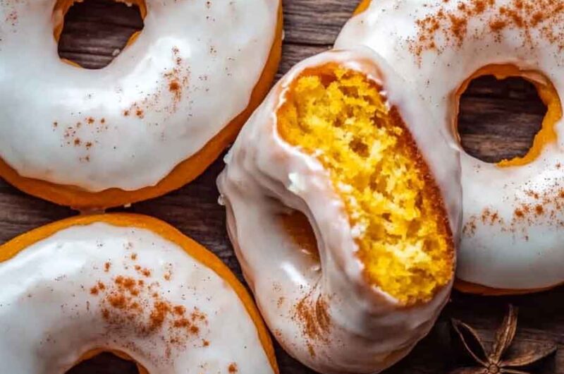 Pumpkin Spice Donuts