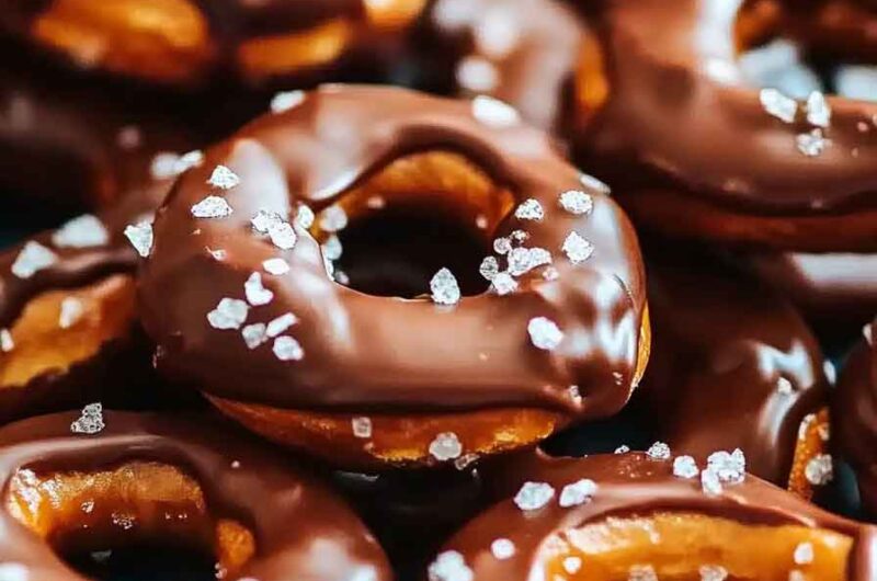Pumpkin Spice Pretzel Turtles