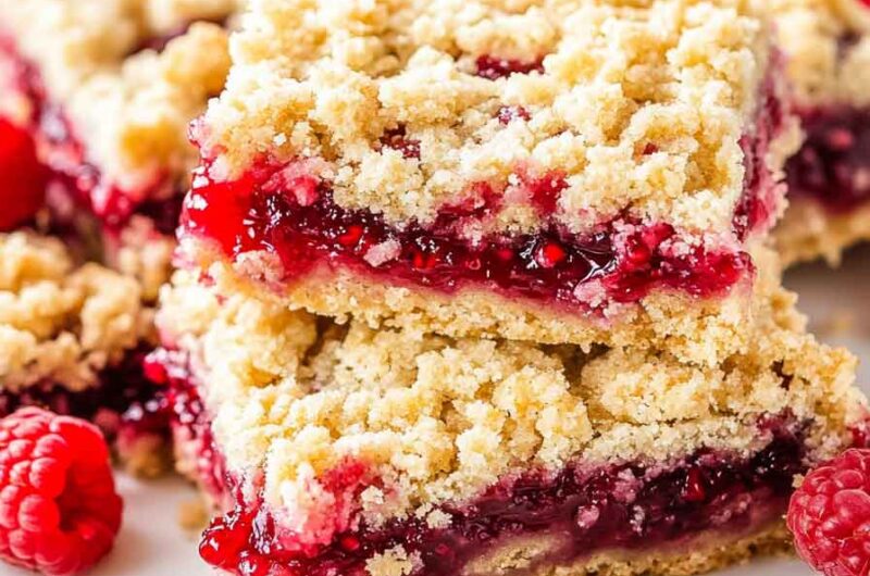 Raspberry Crumble Bars Recipe