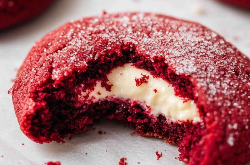 Red Velvet Cheesecake Cookies