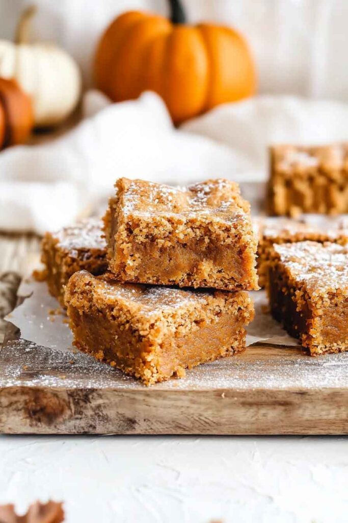 How to Serve Spiced Pumpkin Blondies