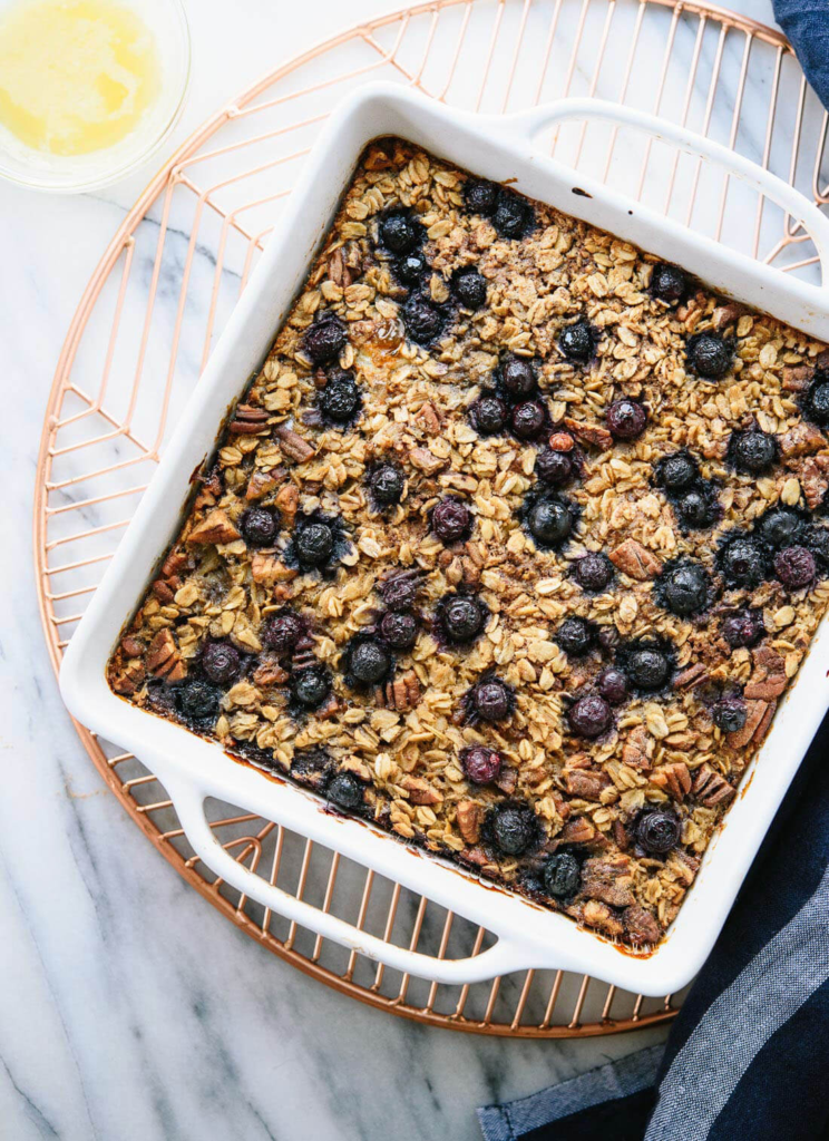 Baked Oatmeal with Berries