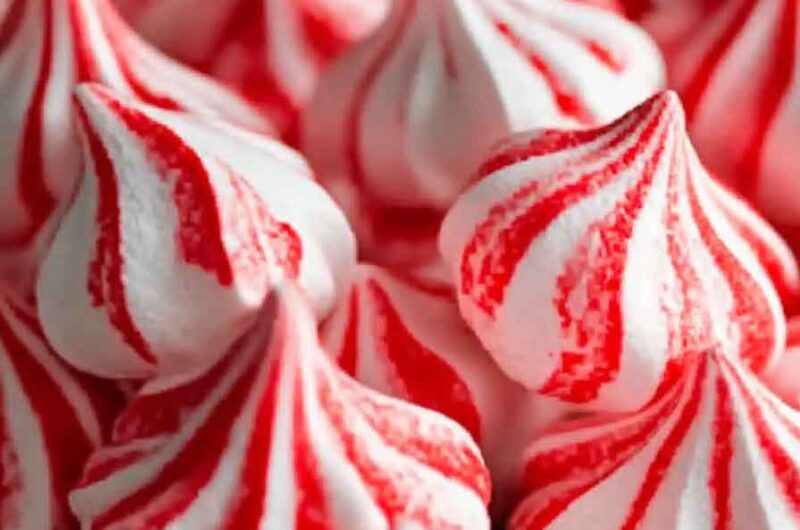 Peppermint Swirl Meringues