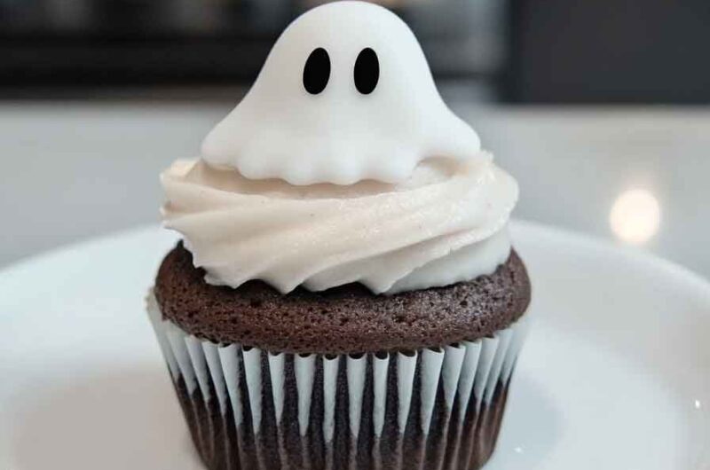 Ghostly Cupcakes