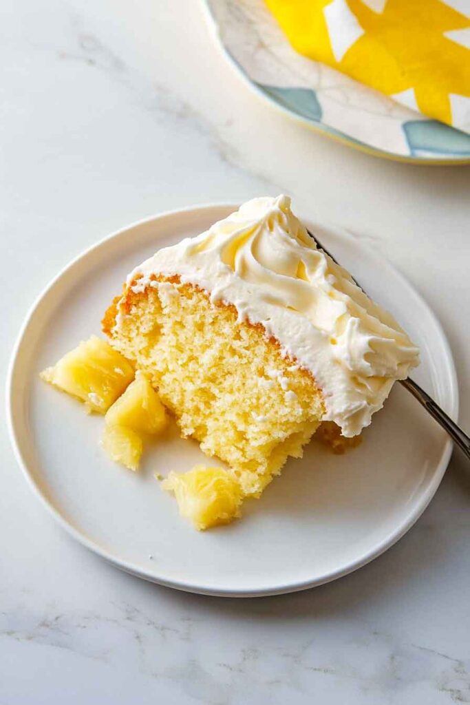 How to Serve Pineapple Cake