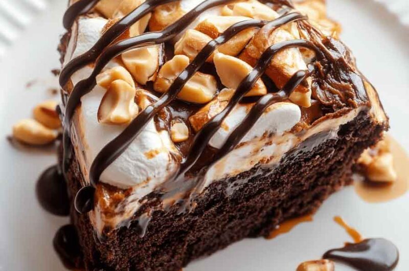 Snickers Cake